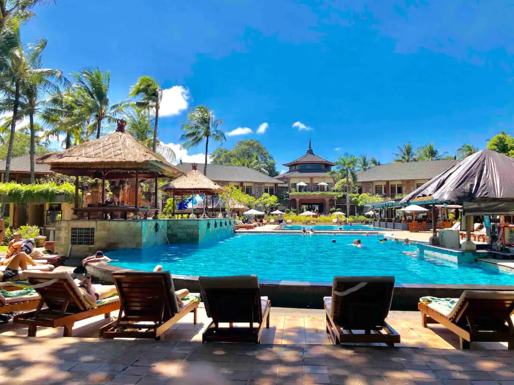 Facility Shared Pool apartment jayakarta