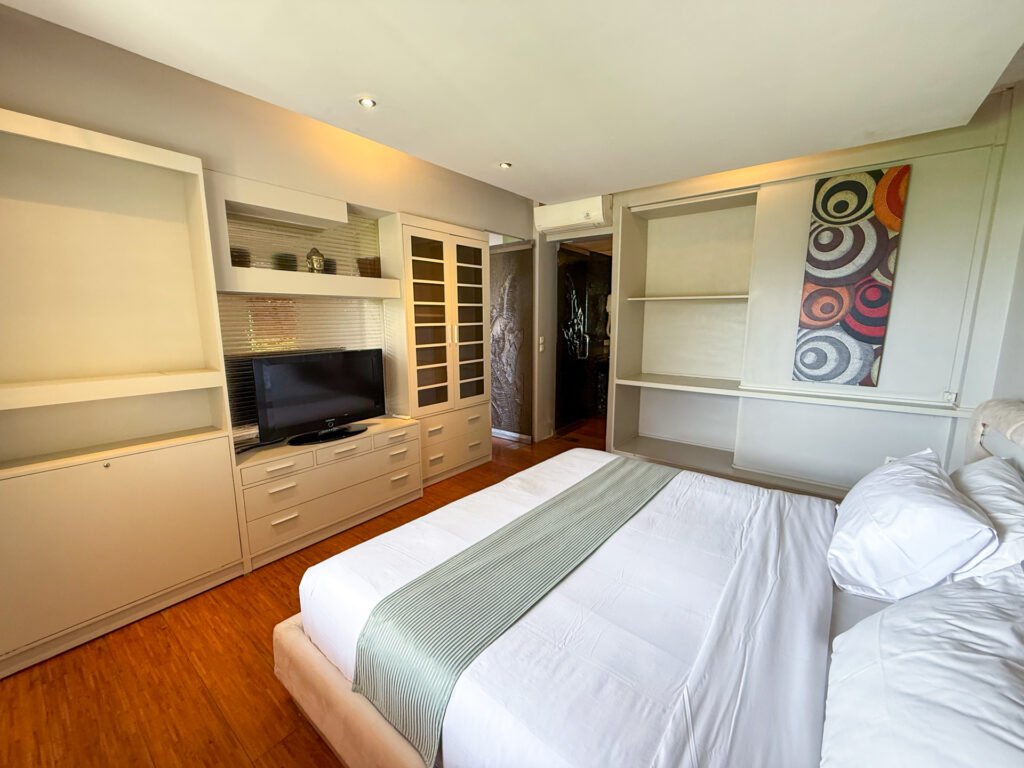 bedroom apartment jayakarta room 6509
